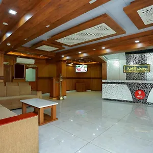 Hotel Capital O Kovilakam Residency