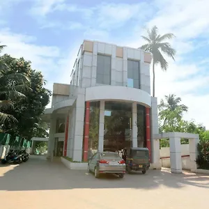 Hotel Oyo 28836 Salkara Residency